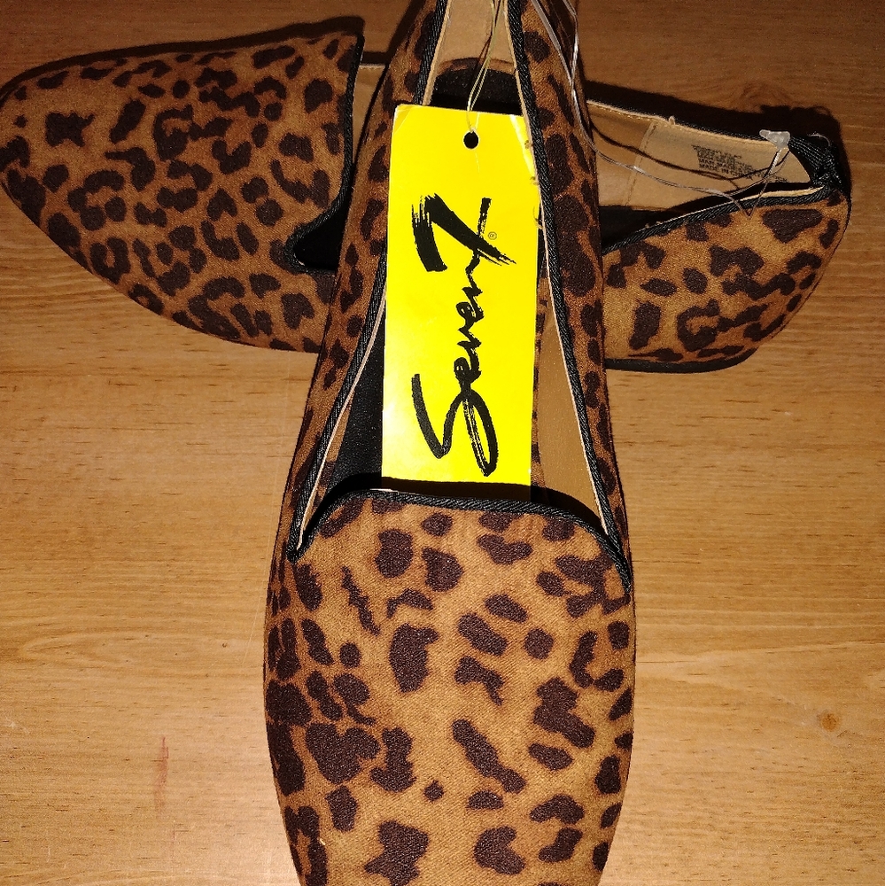 Seven7 Cheetah Print Flat